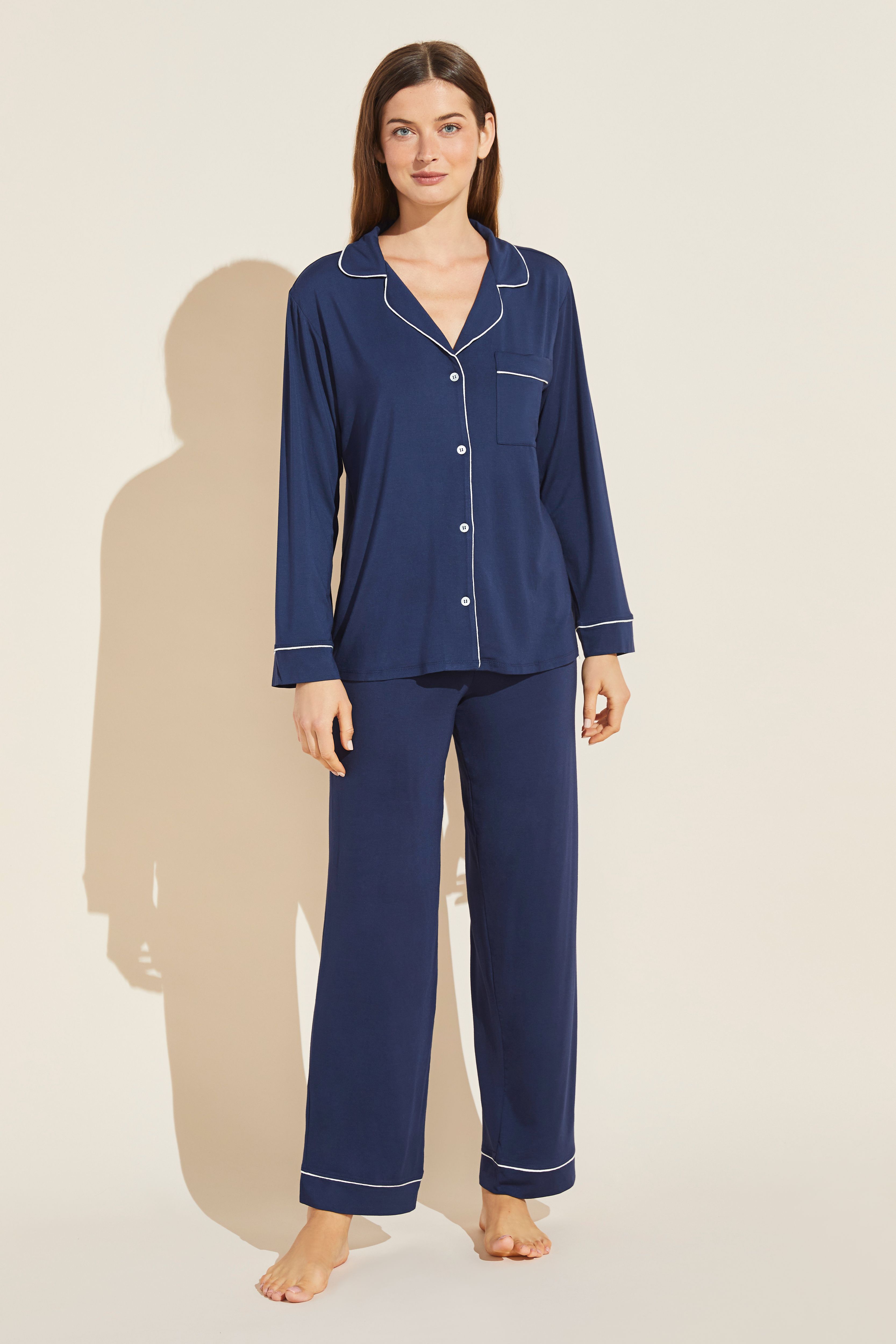 26 Best Pajamas for Women In 2023 - Most Comfortable PJs