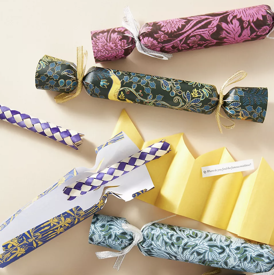 Enchanted Party Crackers Set