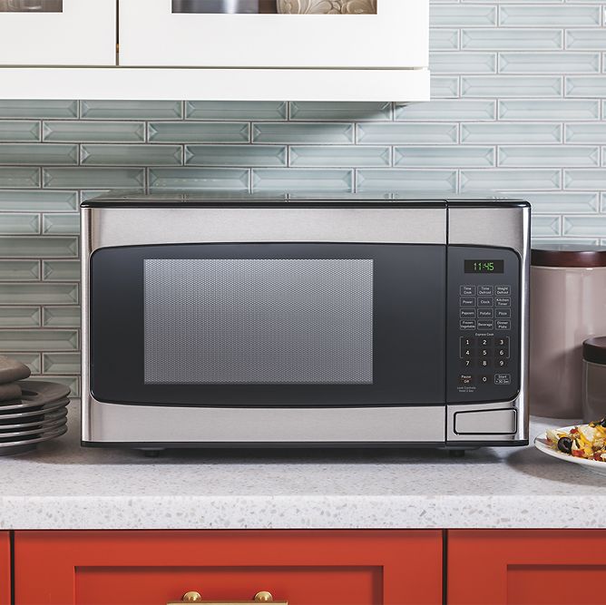 GE 1.1 Cu. Ft. Mid-Size Microwave