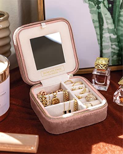Plush Velvet Travel Jewelry Box 