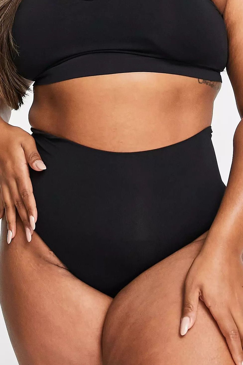 Spanx Curve higher power shorts in black