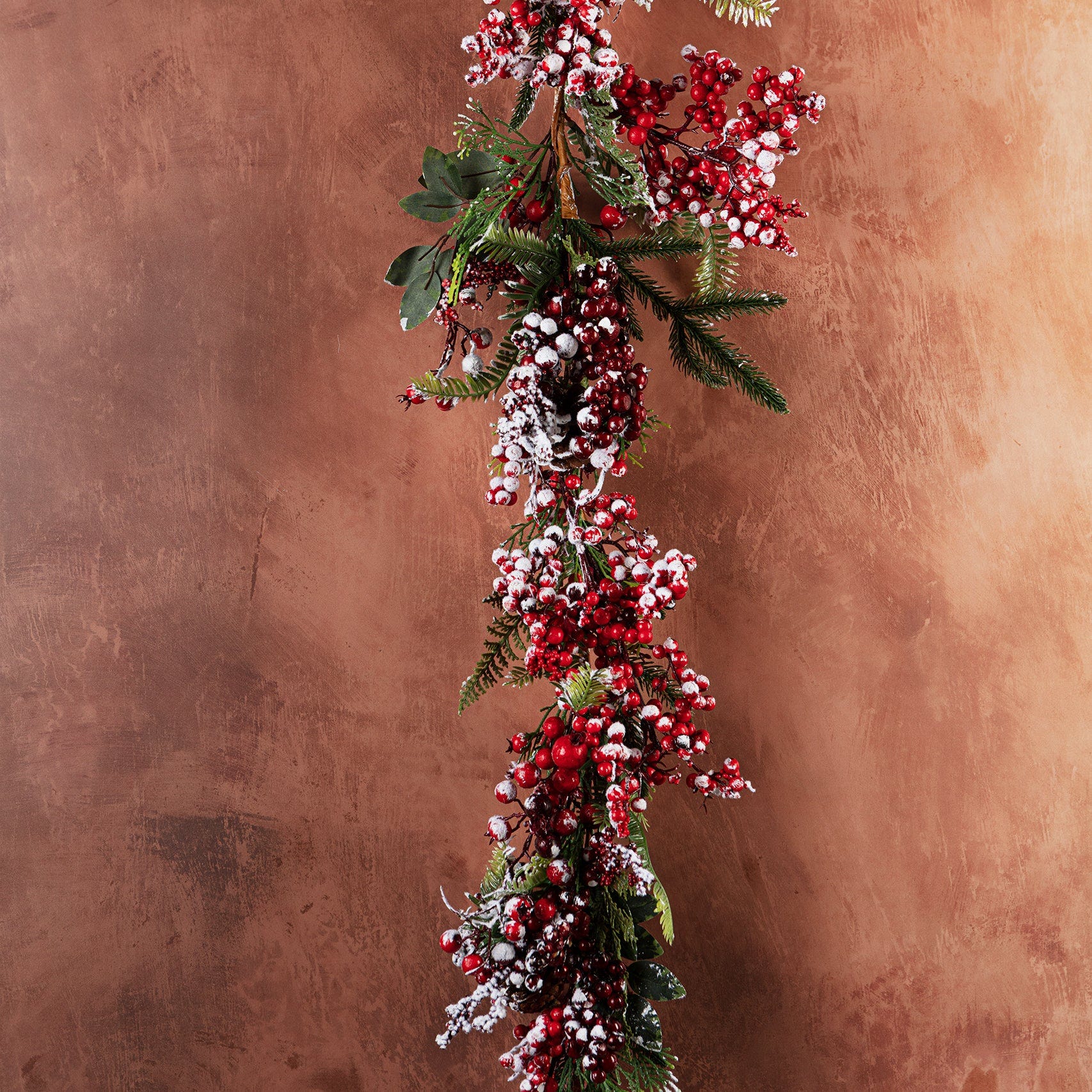 Winter Berry Frosted Garland