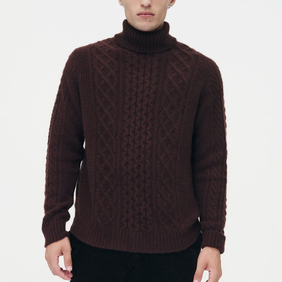 Cashmere Fisherman Cable Turtleneck