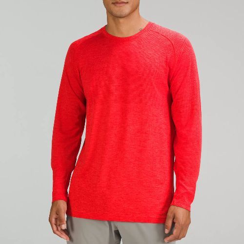 chokolade Forkert udelukkende The Best Long-Sleeve T-Shirts for Men in 2022, Tested by Style Experts