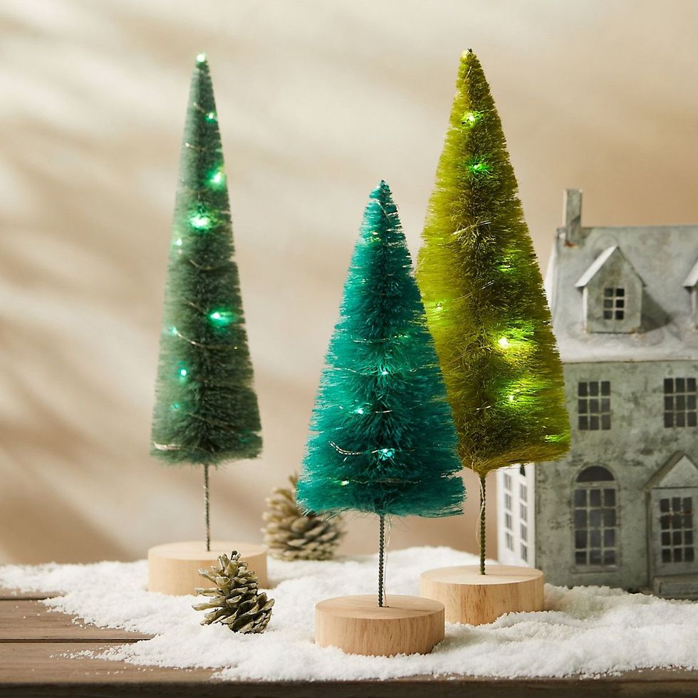14 Best Bottle Brush Trees - Bottle Brush Christmas Trees