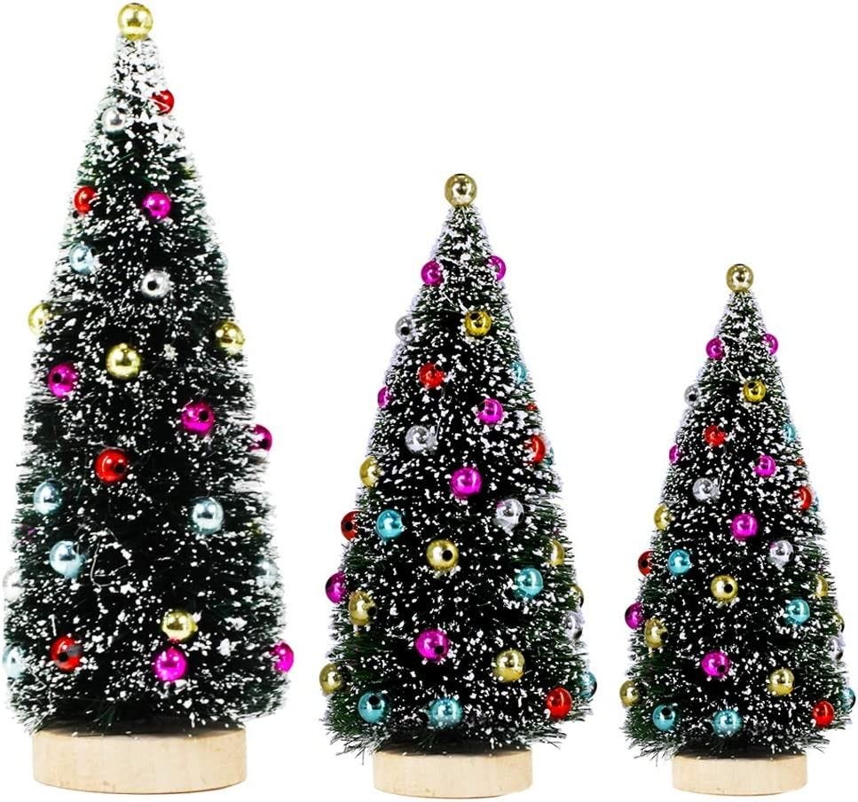 https://hips.hearstapps.com/vader-prod.s3.amazonaws.com/1670259592-best-bottle-brush-trees-decorated-1670259576.jpg?crop=0.9348500517063082xw:1xh;center,top&resize=980:*