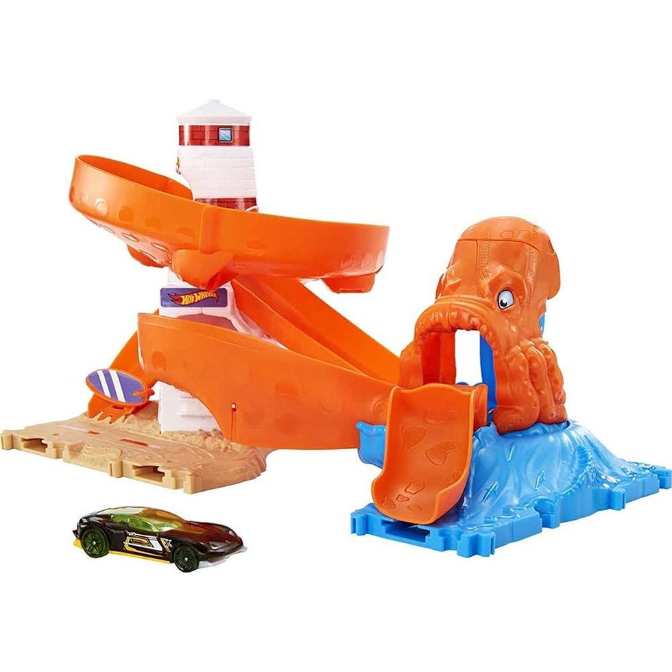 Hot Wheels Super Ultimate Garage - baby & kid stuff - by owner