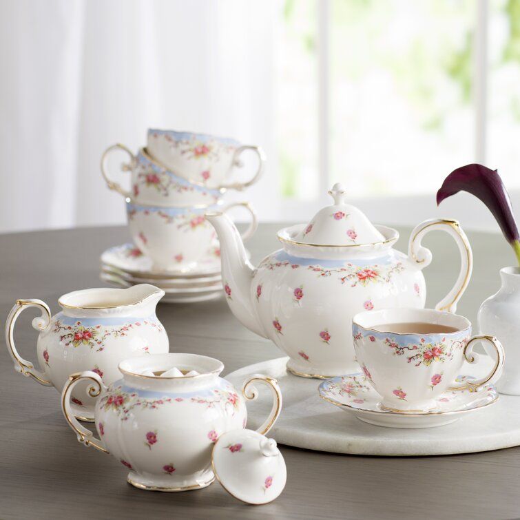 Stets 11 Piece Vintage Blue Rose Porcelain Tea Set