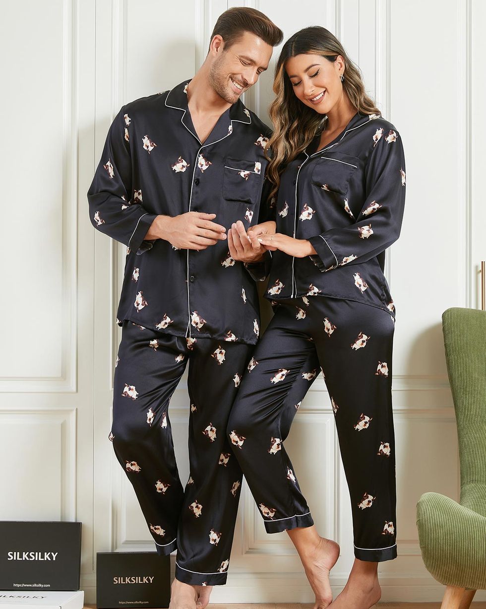  Pure Silk Cute Dogs Printed Couple Pajama Sets