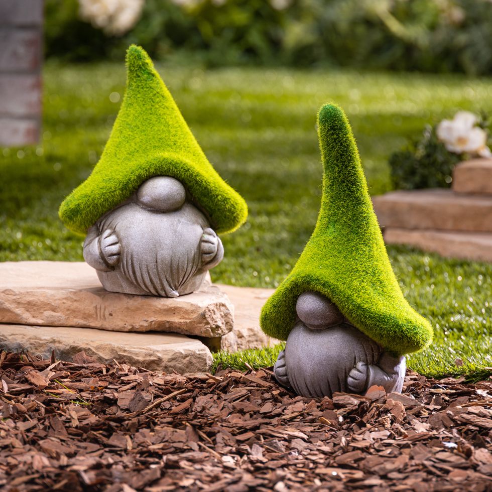 2 Piece Terracotta Moss Gnomes Set