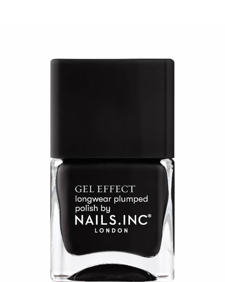 Gel Effect Nail Varnish in Black Taxi 