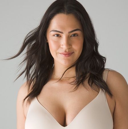 15 Best and Most Supportive Seamless Bras for All-Day Comfort