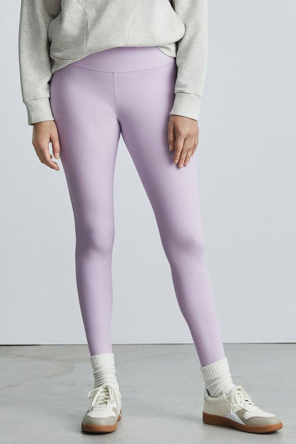 This Legging That Sold Out In A Record 27 Minutes Will Soon Be Restocked! -  VITA Daily