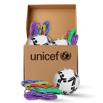 Unicef Keep Fit Box