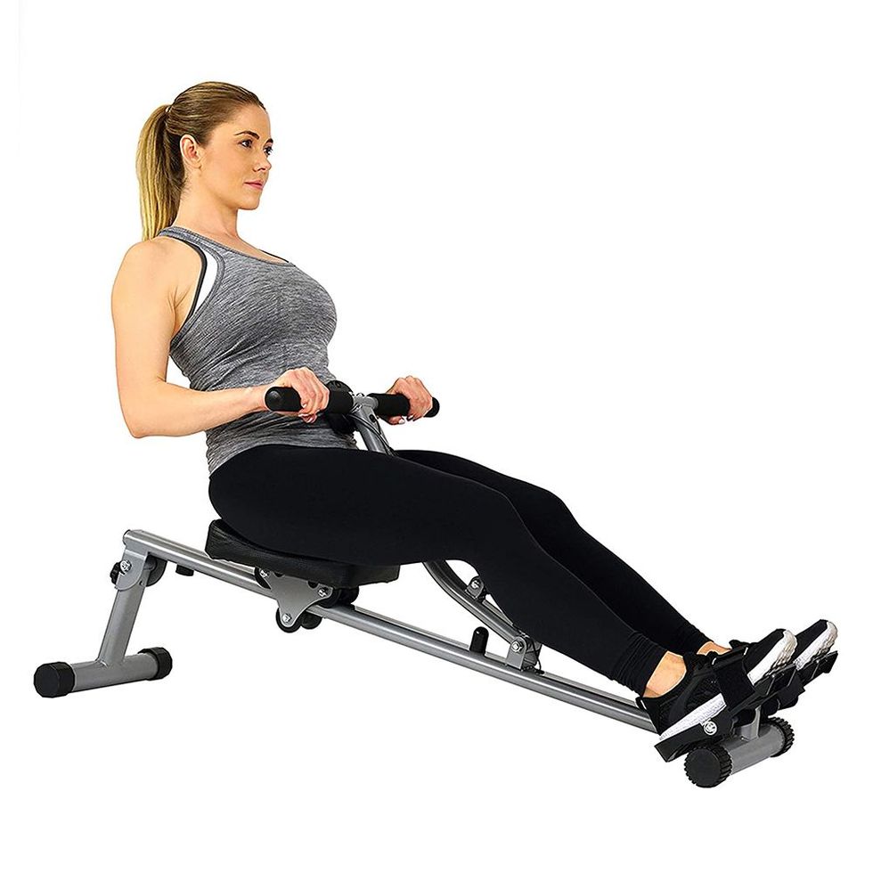 Rowing Machine With Adjustable Resistance
