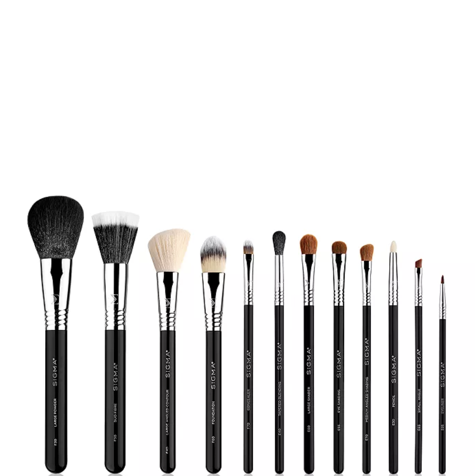24 Best Makeup Brushes of 2022, According to Celebrity Pros