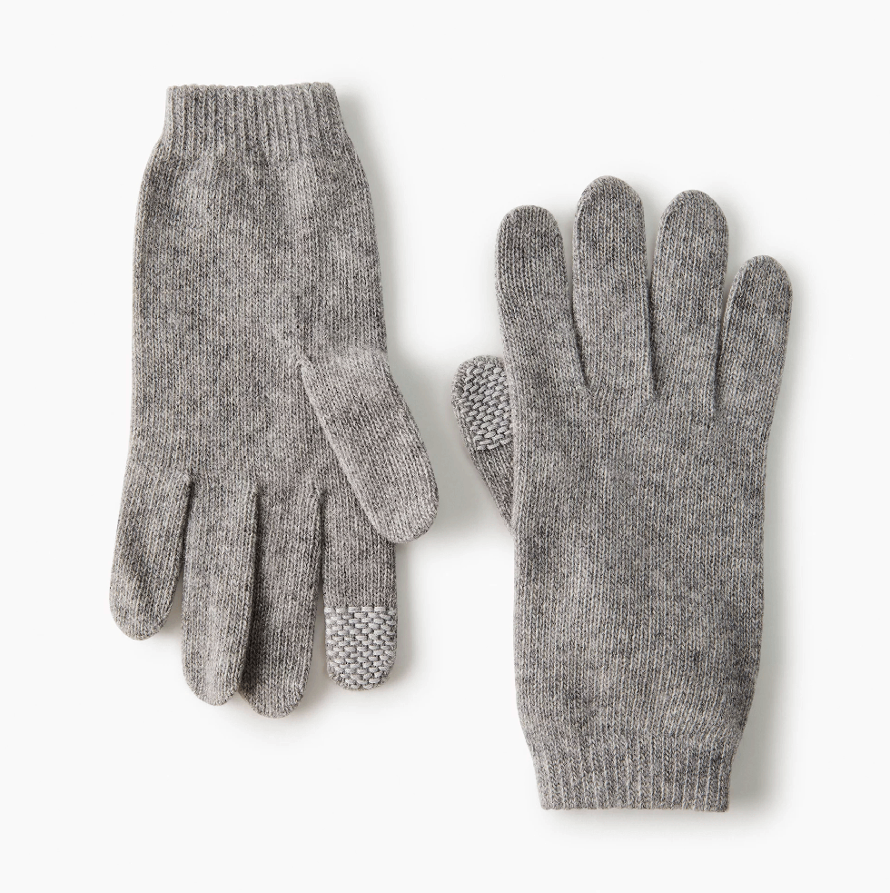 Tech-friendly cashmere gloves