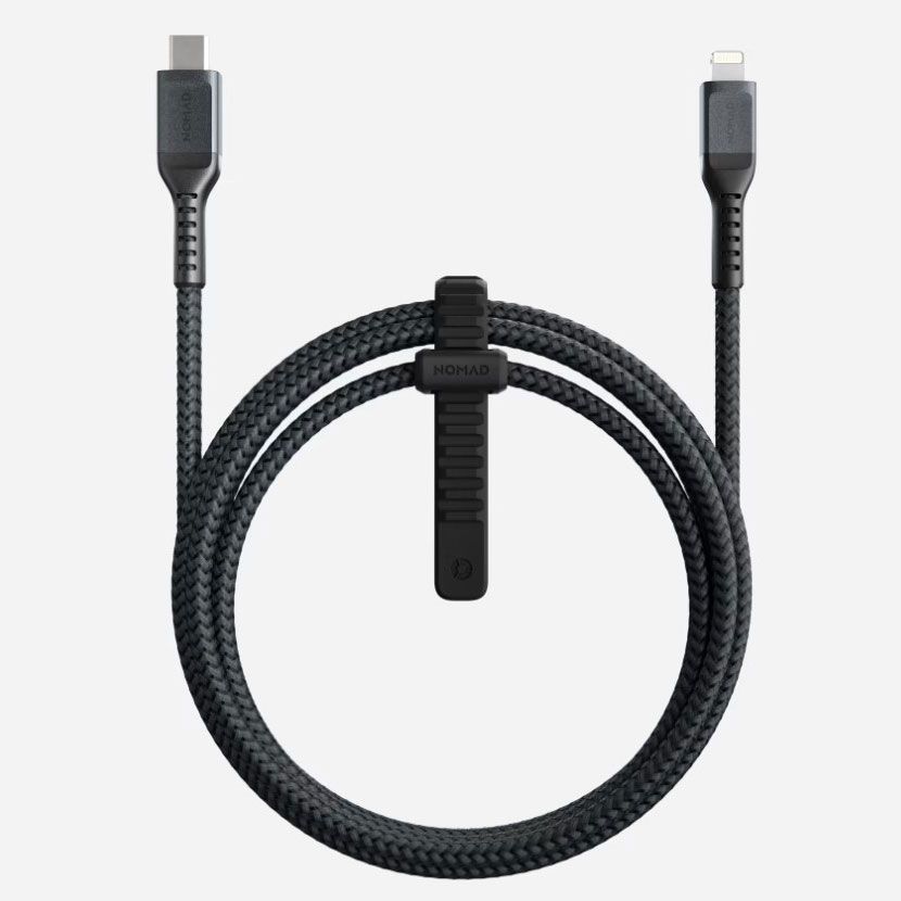 8 Best iPhone Charger Cables in 2022, Tested by Tech Experts