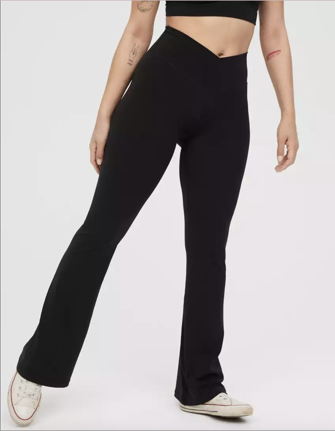 BRAND: Wear It To Heart Patterned Full Length Yoga Pants PRICE: $22 SIZE:  Medium- fits 6/8 MEASUREMENTS: 28