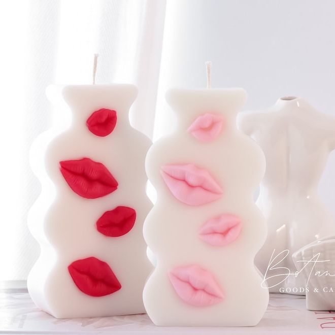 Sweet Kiss Candle