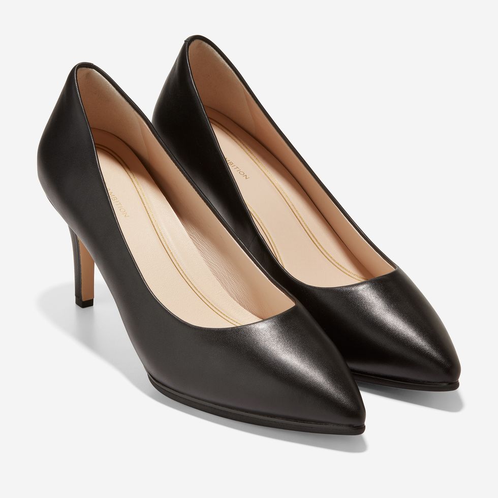 9 Comfortable Pumps You Can Walk In Confidently For Hours [Guide