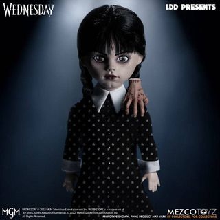 Miércoles Addams y Thing muñeca