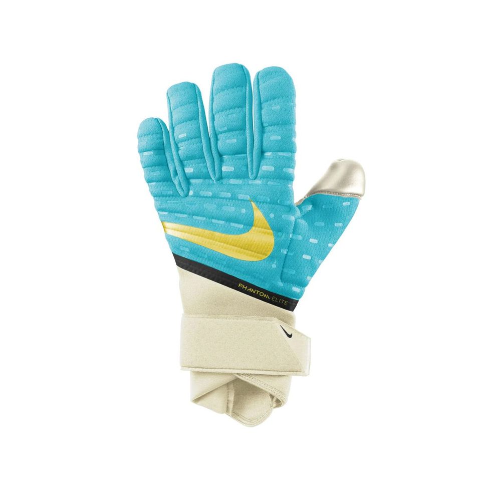 Los 10 guantes portero para jugar a fútbol (LETI)