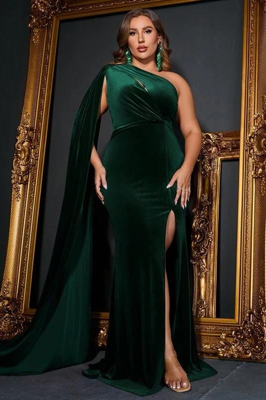 17 Best Plus Size Prom Dresses Where to Buy Plus Prom 2022