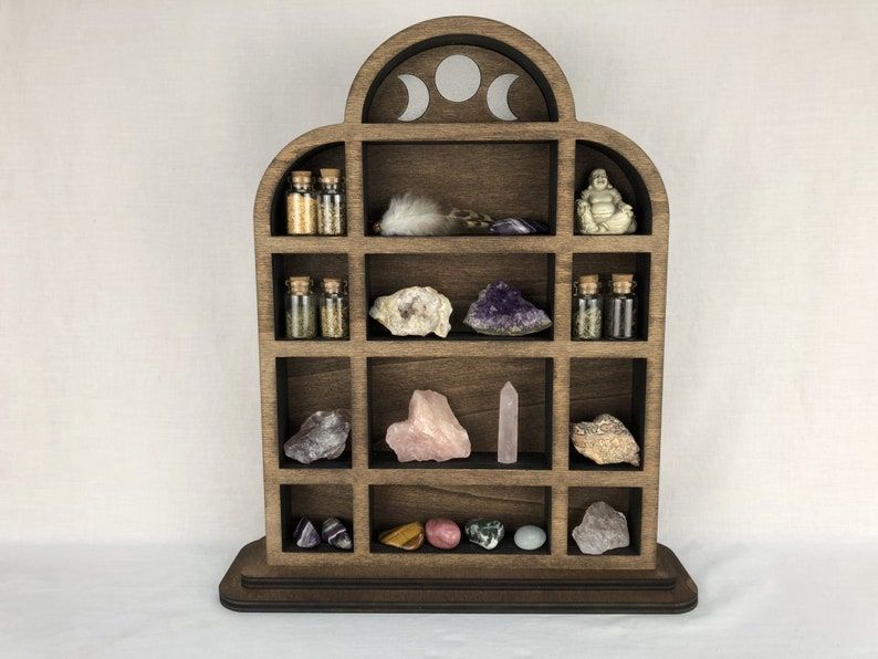 Crystal display outlet shelf