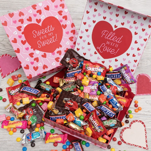 1-800-Baskets.com True Love Valentine Gift Basket