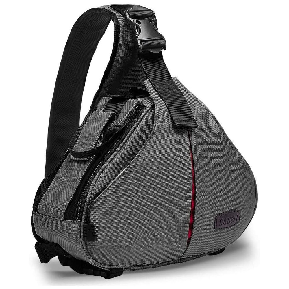 10 Best DSLR Camera Bags / Backpacks For Hiking & Travelling