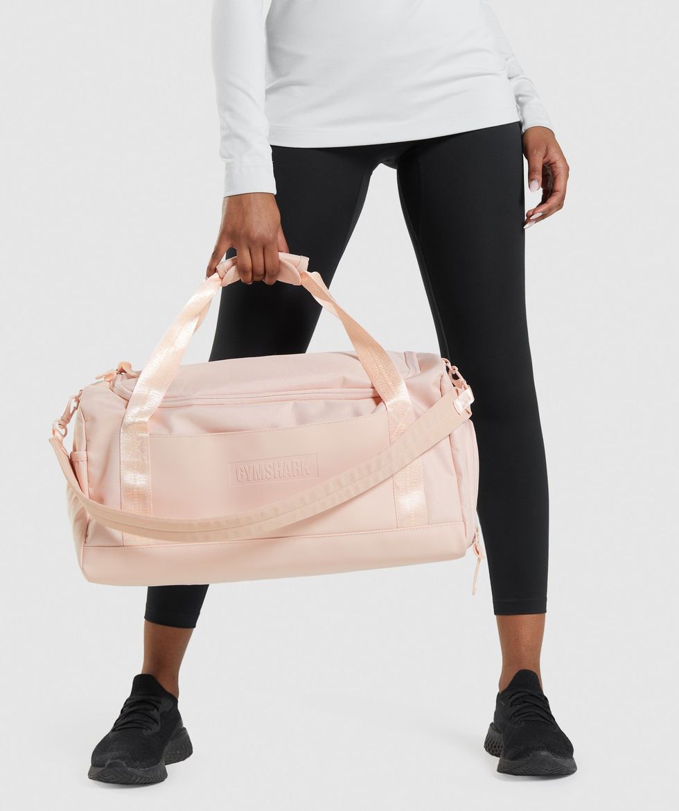 Best ladies gym bag - Best gym bags to keep looking stylish
