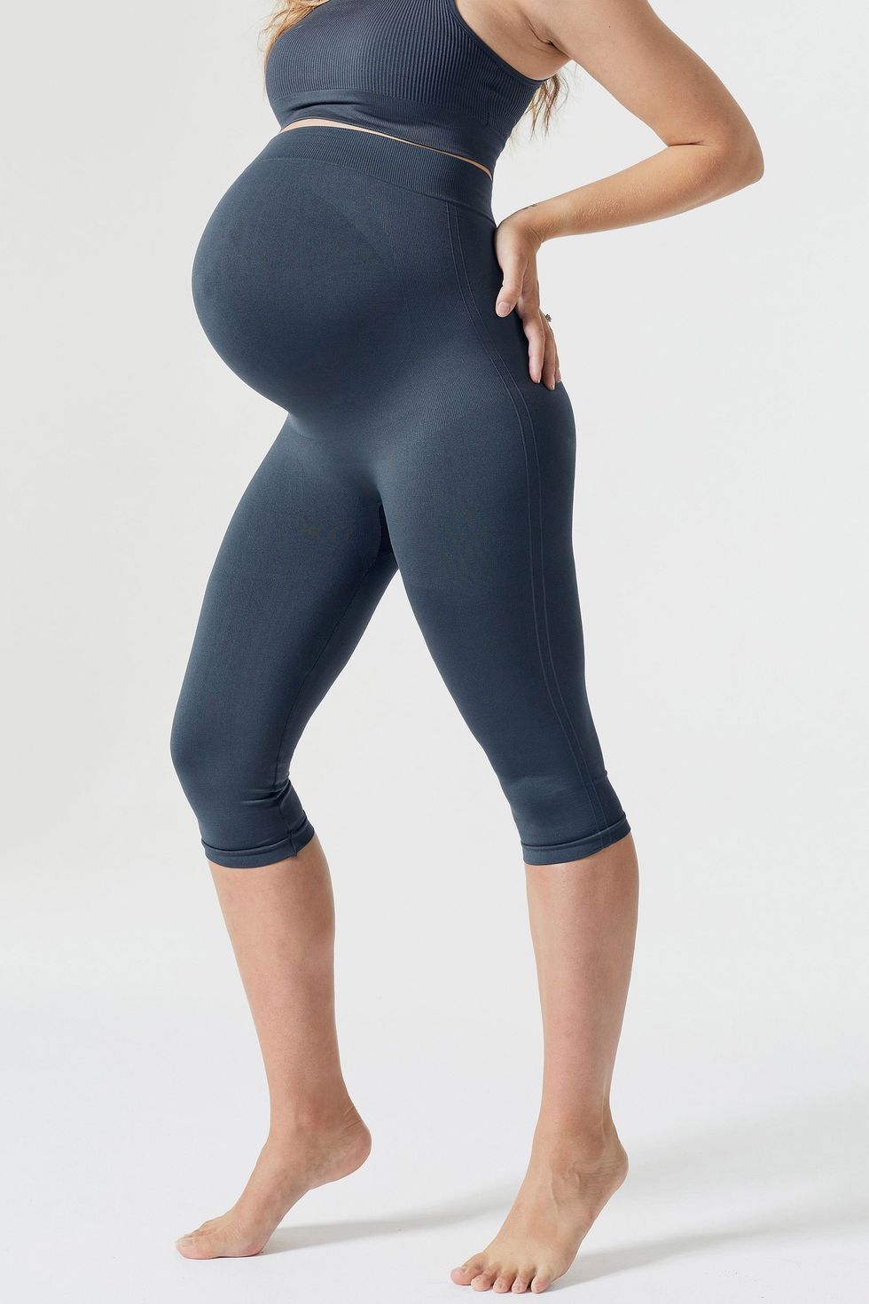 The Ultimate Comfort and Style with Maternity Leggings: Your Must
