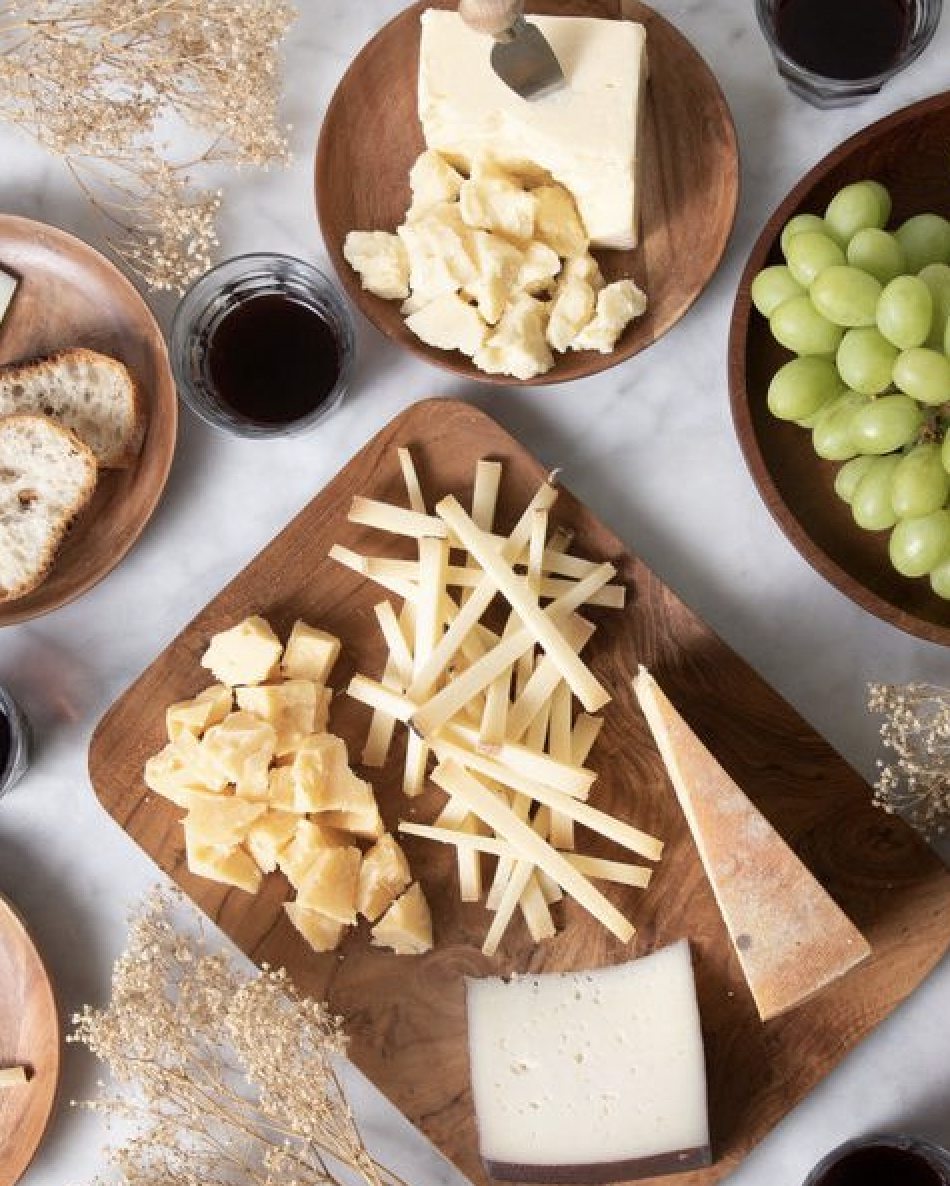 Cheeses of the World Sampler