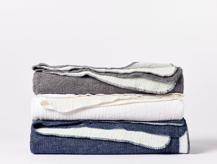 10 Best Blankets Of 2024 According To Experts   1673992533 Cozycotton Blanket All A Sp22 0102 