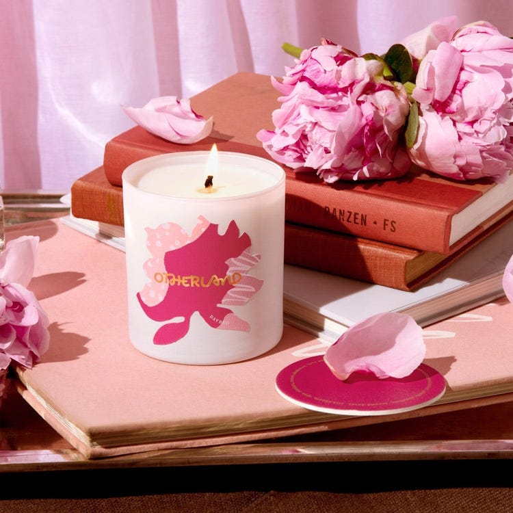 Discover the 12 Best Easter Gifts for 2023: Unique and Creative Ideas 30 1674084765 candles daybed 5 b9ba8990 8aaa 4dba b6ed