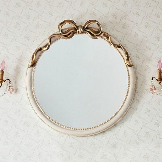 Bow Mirror