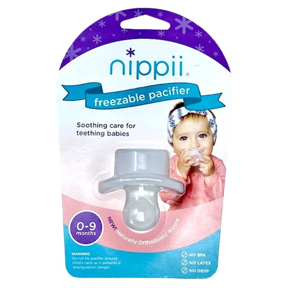 Nippii Freezable Teething Pacifier 