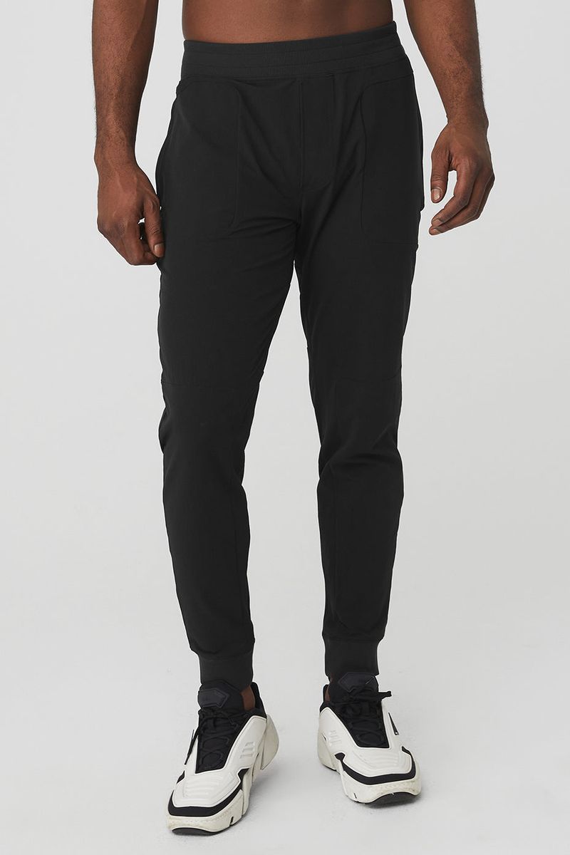Mid-Rise Training & Gym Trousers & Tights. Nike IN
