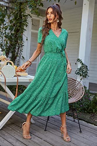 7 Green Outfit Ideas for Spring  St. Patrick's Day Inspiration