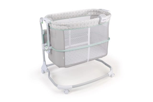 Dream & Grow Bedside Baby Bassinet 