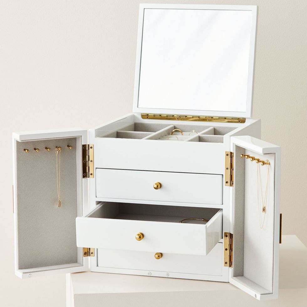 Dior Small Jewelry Box  Small jewelry box, Small jewelry, Jewelry box