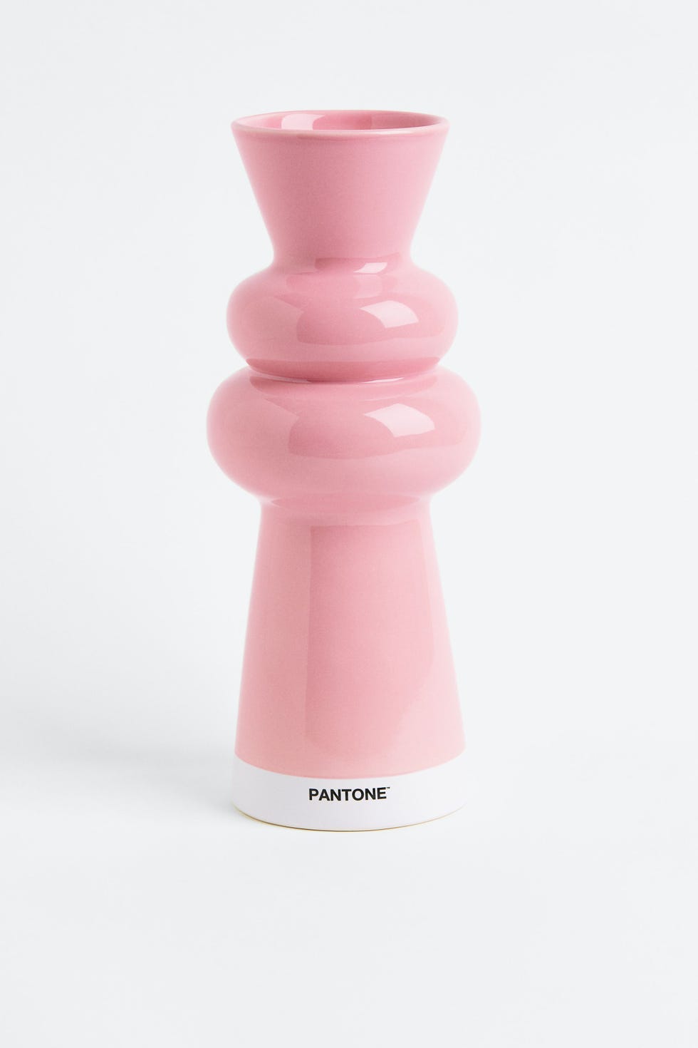 H&M Home and Pantone's Colorful New Collection Celebrates How Hues Affect  Emotions