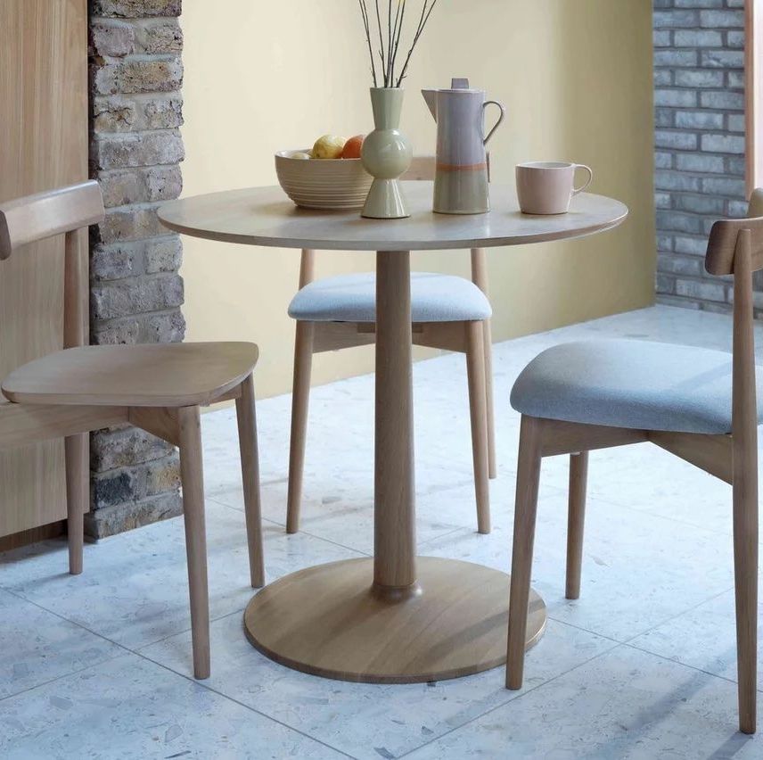 Dining Tables For Small Spaces UK