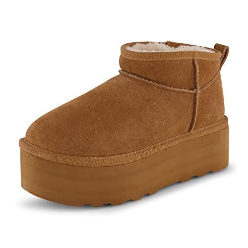 Suede Pull-On Boots in Chestnut