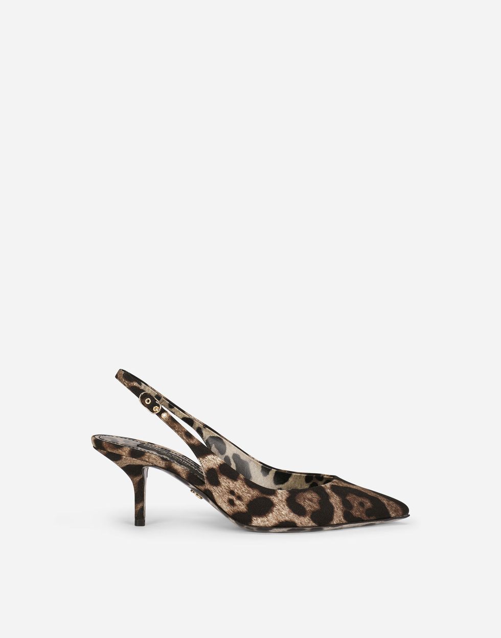 Los zapatos de tacón de leopardo más
