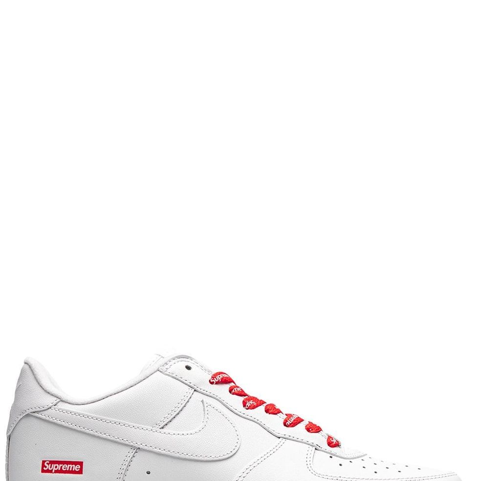 IS THE BOX LOGO WORTH IT? SUPREME AIR FORCE 1 WHITE REVIEW and HOW TO STYLE  