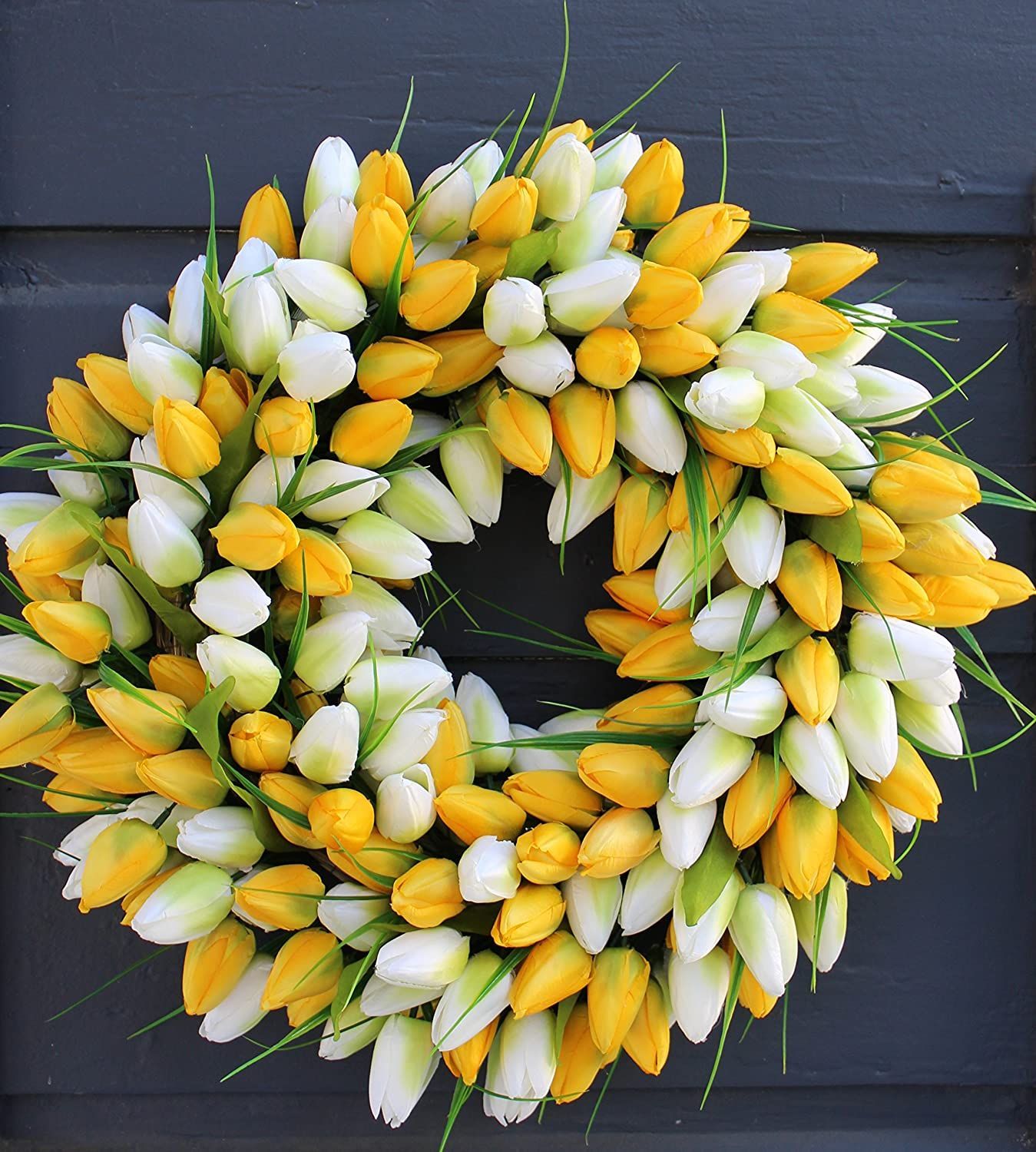 spring natural wreaths        
        <figure class=