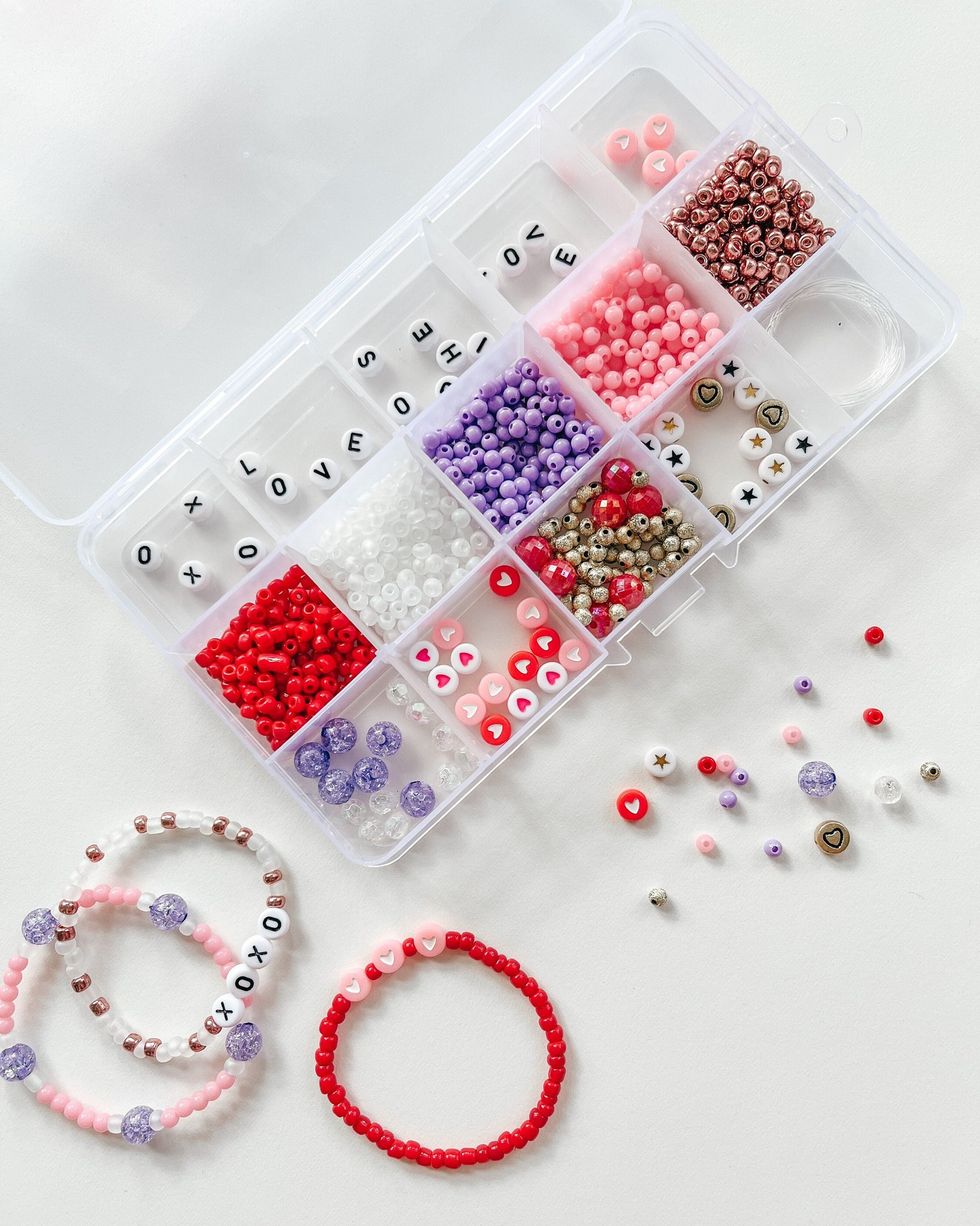 DIY Beaded Bracelet Valentine Kit 