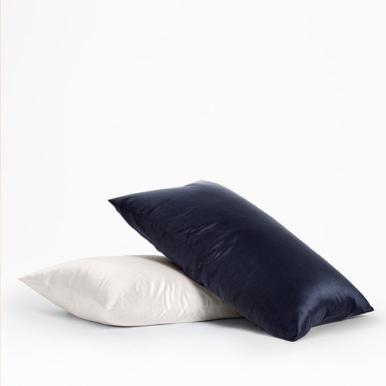 10 Best Silk Pillowcases 2024: Shop Our Top Picks